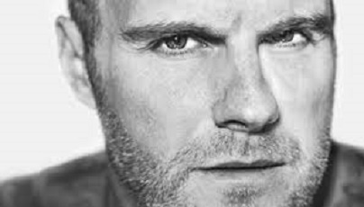 angry gary barlow